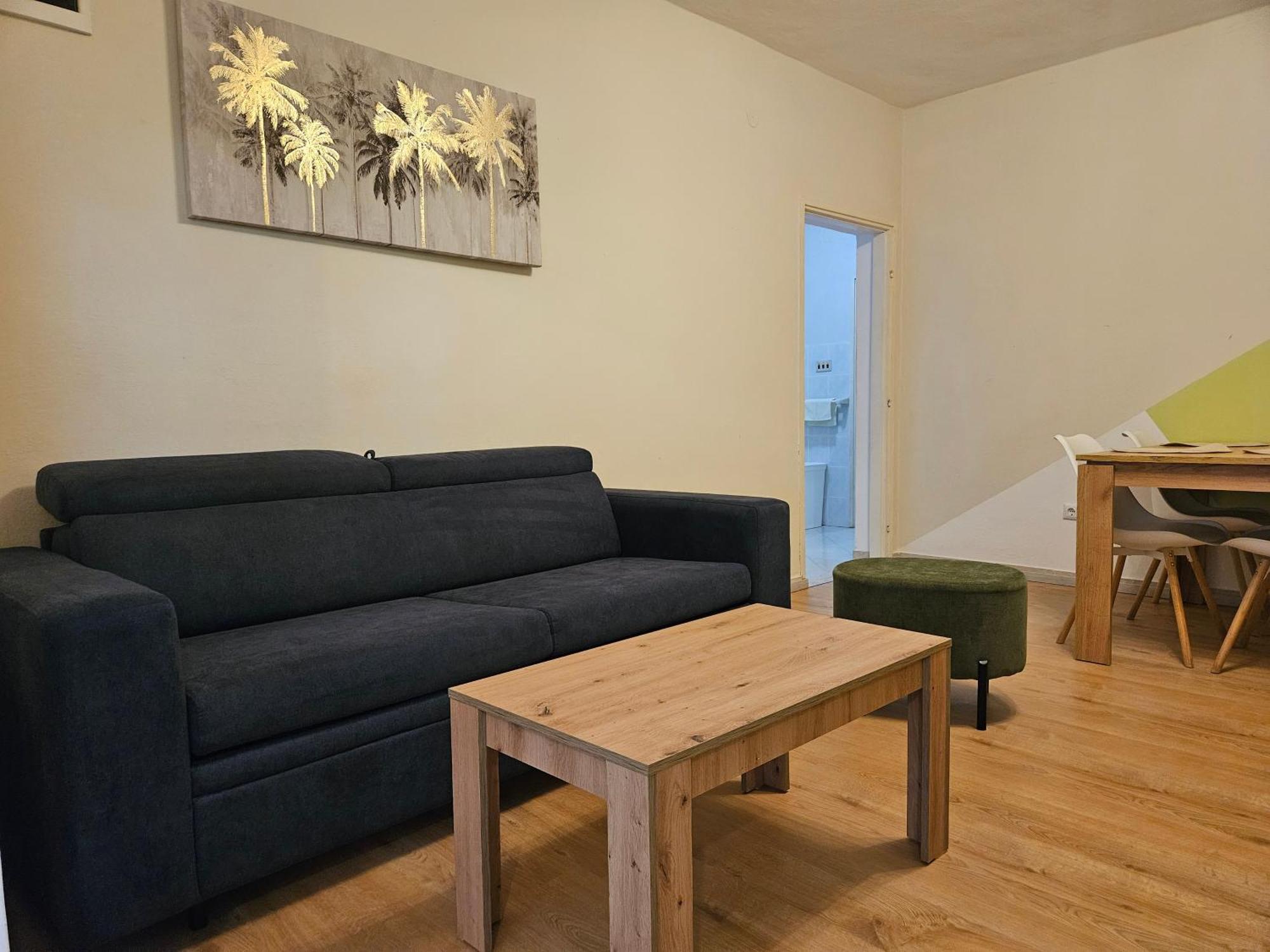 Apartmani Ljuba Rogoznica  Eksteriør bilde